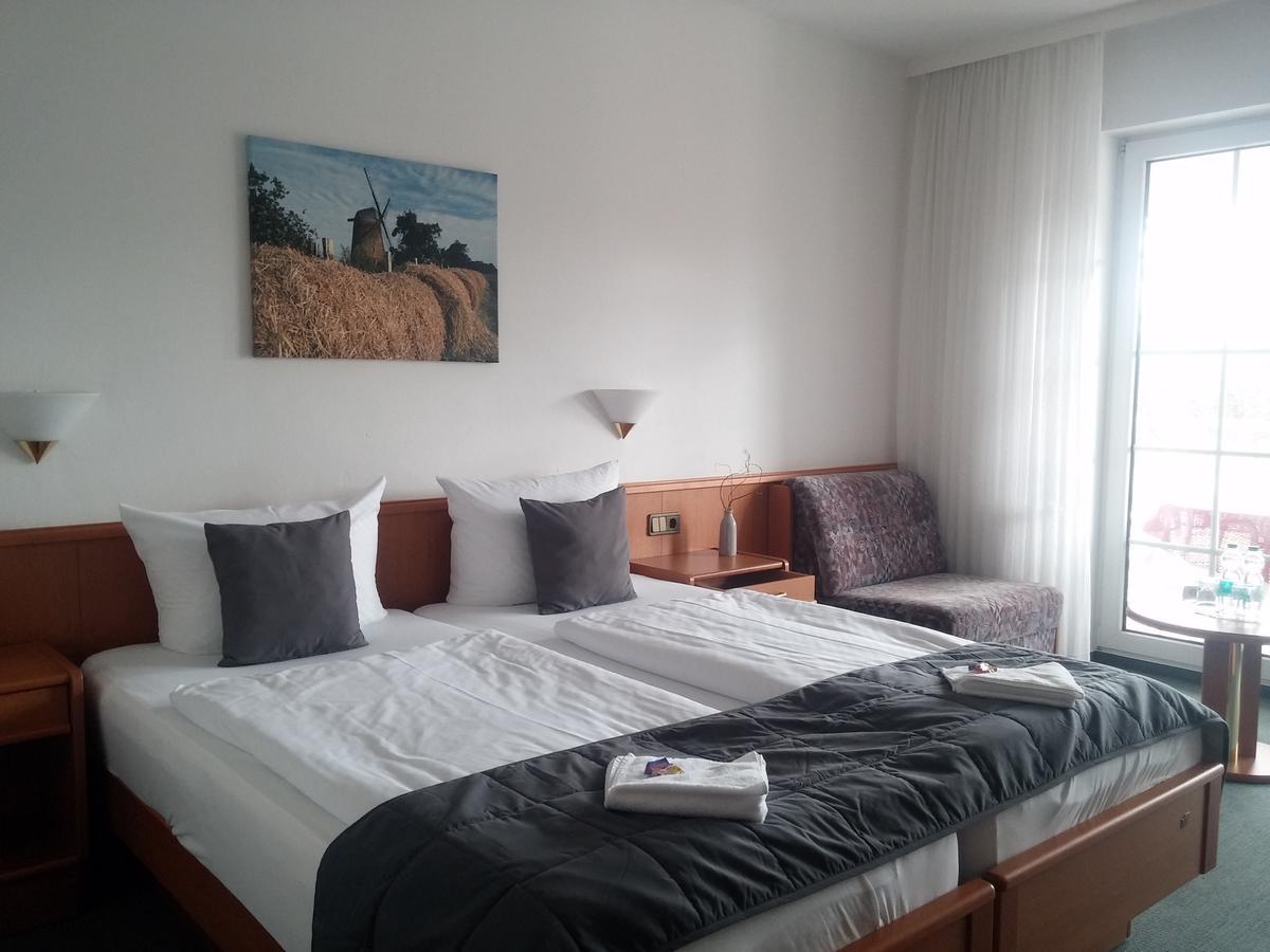 Hotel Am Meilenstein Dunkelforth Luaran gambar